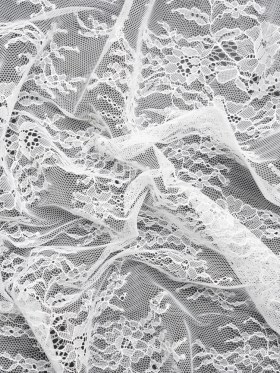 Chantilly Lace – Lustrous White Delicate Florals Chantilly Lace – Lustrous White Delicate Florals