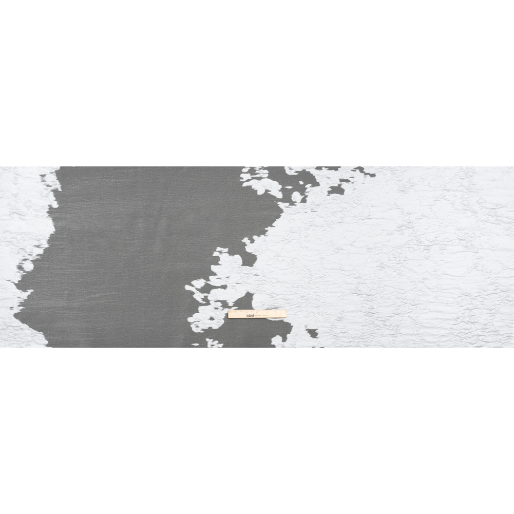 Metallic Burnout Luxury Brocade – White Abstract Crinkled Borders Metallic Burnout Luxury Brocade – White Abstract Crinkled Borders