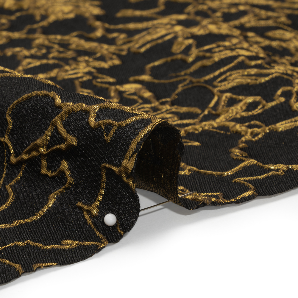 Metallic Luxury Brocade – Black and Gold Floral Outlines Metallic Luxury Brocade – Black and Gold Floral Outlines
