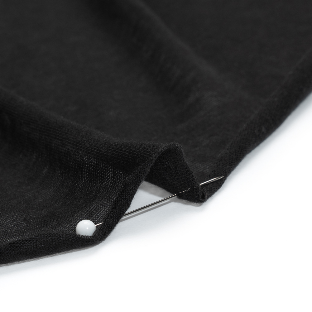 Featherweight Rayon Jersey – Black – Designer Deadstock Featherweight Rayon Jersey – Black – Designer Deadstock