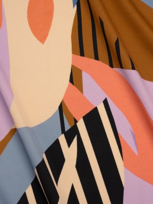 Polyester Crepe Back Satin – Blue, Lavender and Beige Leaves – Made in Italy Polyester Crepe Back Satin – Blue, Lavender and Beige Leaves – Made in Italy