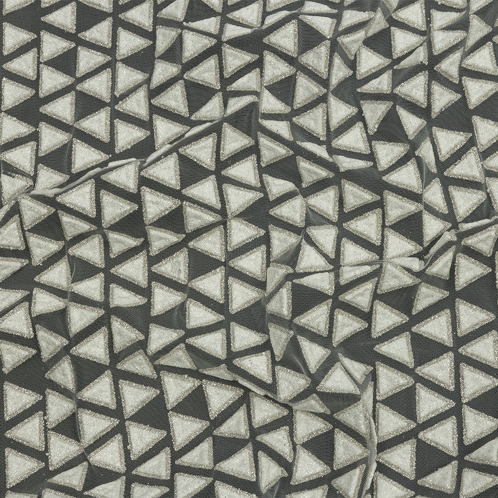 3D Puffy Glitter Tulle – Brilliant White Triangle Rows 3D Puffy Glitter Tulle – Brilliant White Triangle Rows