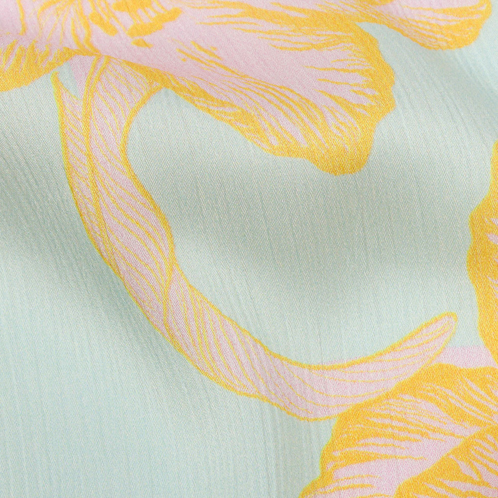 Mood Exclusive Nymphaea Crinkled Polyester Charmeuse Mood Exclusive Nymphaea Crinkled Polyester Charmeuse