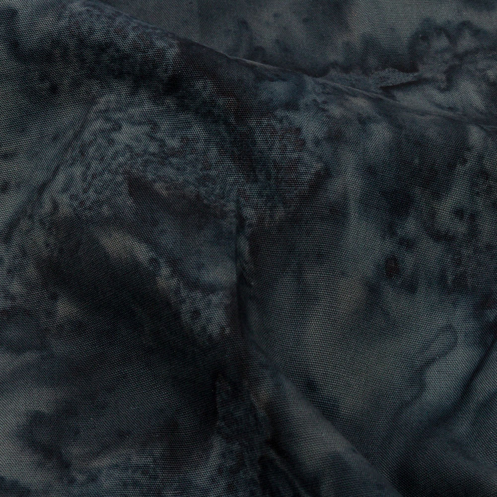 Island Batiks Foundation Basics Smoke Abstract Quilting Cotton