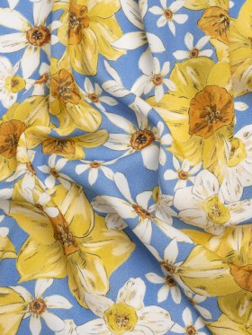 Viscose Crepe Print – Sky Blue, Yellow and White Floral – Mood Exclusive Crisp and Clear Viscose Crepe Print – Sky Blue, Yellow and White Floral – Mood Exclusive Crisp and Clear