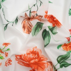 Mood Exclusive Red Roses and Hellos Cotton Voile Mood Exclusive Red Roses and Hellos Cotton Voile