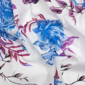 Mood Exclusive Plum Roses and Hellos Cotton Voile Mood Exclusive Plum Roses and Hellos Cotton Voile