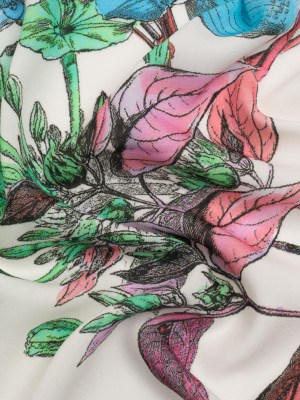 Viscose Crepe Print – Pink, Blue and Green Floral – Mood Exclusive Painted Petals Viscose Crepe Print – Pink, Blue and Green Floral – Mood Exclusive Painted Petals