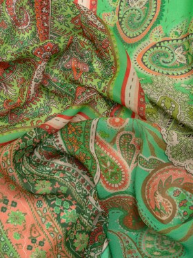 Mood Exclusive Green Petals and Paisleys Viscose Georgette Mood Exclusive Green Petals and Paisleys Viscose Georgette