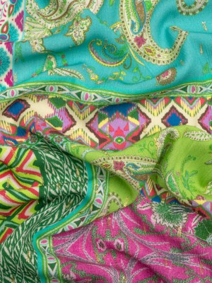 Mood Exclusive Green Buffet in Bloom Metallic Dotted Crinkled Viscose Crepe Mood Exclusive Green Buffet in Bloom Metallic Dotted Crinkled Viscose Crepe