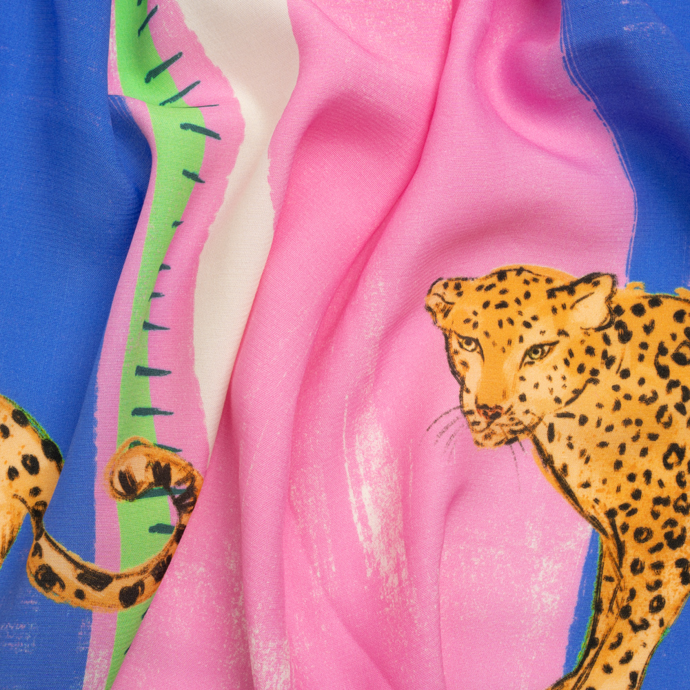 Sustainable Viscose Woven Panel – Pink and Blue Jaguar in Square – Mood Exclusive Jaguar Gaze Sustainable Viscose Woven Panel – Pink and Blue Jaguar in Square – Mood Exclusive Jaguar Gaze