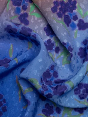 Mood Exclusive Blue New Growth Sustainable Animal Spots Viscose Jacquard Mood Exclusive Blue New Growth Sustainable Animal Spots Viscose Jacquard