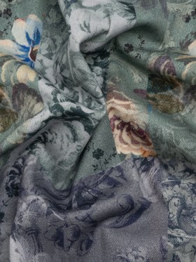 Brushed Stretch Cotton Twill Print – Blue Floral Patchwork – Mood Exclusive Vintage Vignettes Brushed Stretch Cotton Twill Print – Blue Floral Patchwork – Mood Exclusive Vintage Vignettes