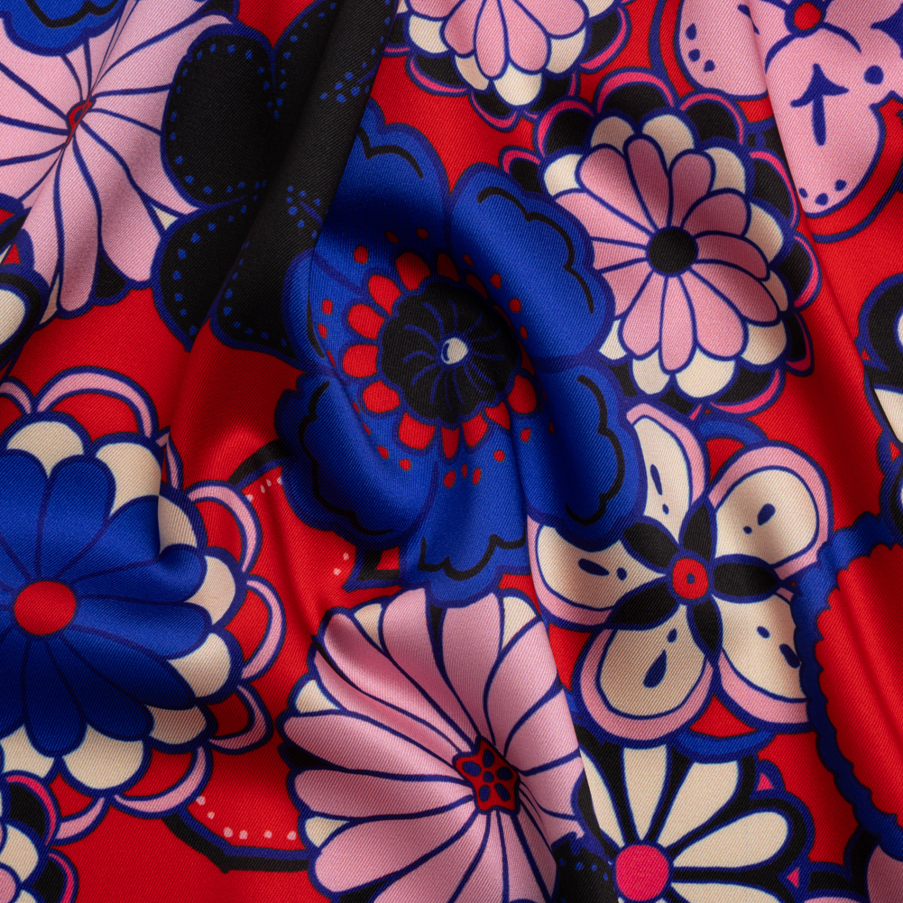 Recycled Polyester Twill Print – Red, Pink and Blue Floral – Mood Exclusive Confectioner’s Crocus Recycled Polyester Twill Print – Red, Pink and Blue Floral – Mood Exclusive Confectioner’s Crocus