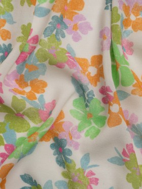 Mood Exclusive White Flirt with Flowers Viscose Georgette Mood Exclusive White Flirt with Flowers Viscose Georgette