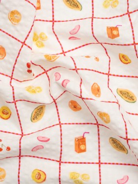 Cotton and Viscose Striped Seersucker Print – White Windowpane Checks and Fruit – Mood Exclusive Fruit Juice Jackpot Cotton and Viscose Striped Seersucker Print – White Windowpane Checks and Fruit – Mood Exclusive Fruit Juice Jackpot