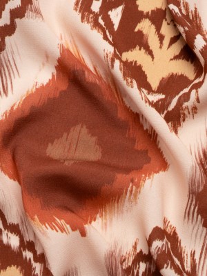 Sustainable Viscose Crepe Print – Cream, Red and Yellow Ikat Diamonds – Mood Exclusive Pressed Peonies Sustainable Viscose Crepe Print – Cream, Red and Yellow Ikat Diamonds – Mood Exclusive Pressed Peonies
