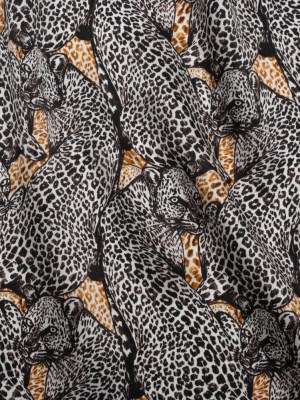 Silk Charmeuse 19mm – White, Black and Beige Snow Leopards Silk Charmeuse 19mm – White, Black and Beige Snow Leopards