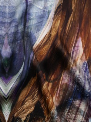 Silk Charmeuse 19mm – Tan, Dark Brown and Navy Blue Bunches of Tulle Silk Charmeuse 19mm – Tan, Dark Brown and Navy Blue Bunches of Tulle