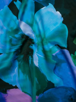 Silk Charmeuse Print 16MM, Made in Italy – Ocean Blue, Lavender, and Dark Green Painterly Flowers Silk Charmeuse Print 16MM, Made in Italy – Ocean Blue, Lavender, and Dark Green Painterly Flowers