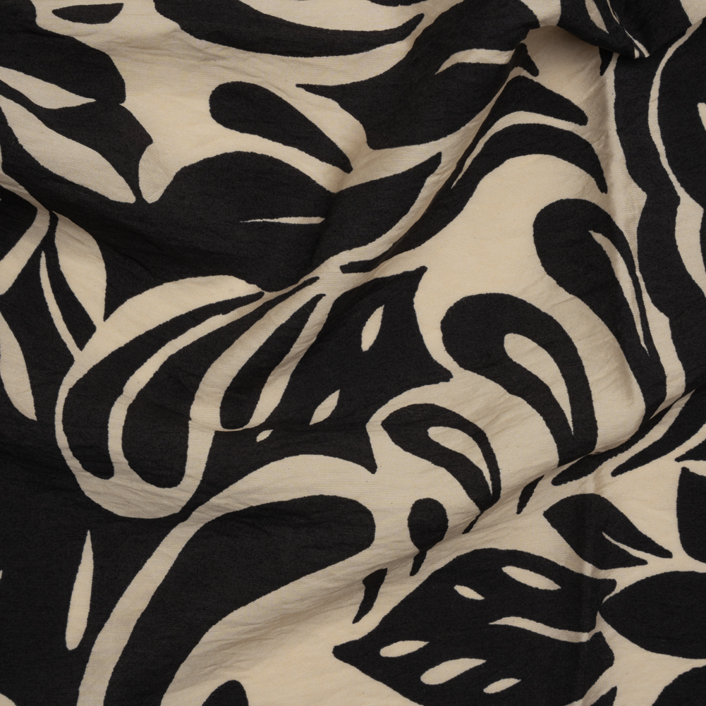 Crinkled Rayon Blend Woven Print – Black and Beige Floral – Designer Deadstock Crinkled Rayon Blend Woven Print – Black and Beige Floral – Designer Deadstock