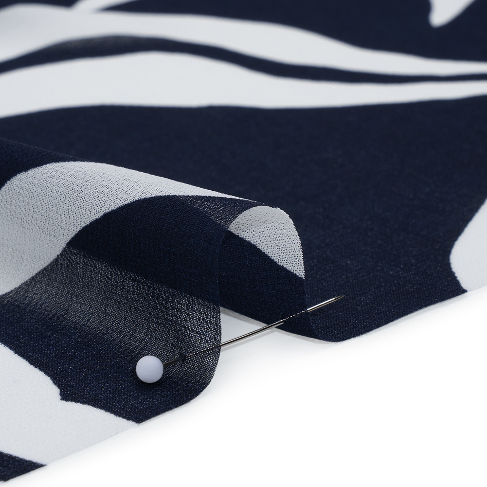 Polyester Chiffon Print – Navy Blue and White Flowing Leaves – Designer Deadstock Polyester Chiffon Print – Navy Blue and White Flowing Leaves – Designer Deadstock