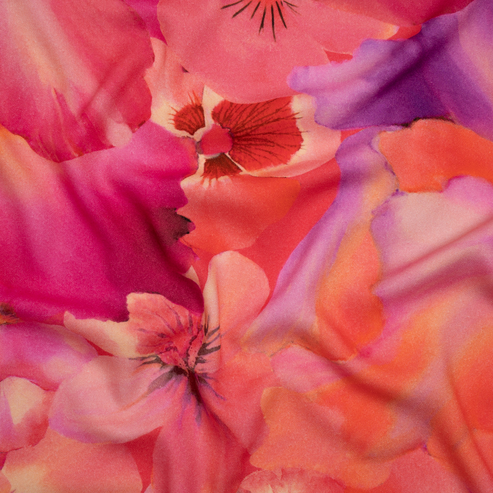 Viscose Crepe – Pink, Coral and Purple Watercolor Flowers – Mood Exclusive Orchid Around Print Viscose Crepe – Pink, Coral and Purple Watercolor Flowers – Mood Exclusive Orchid Around Print