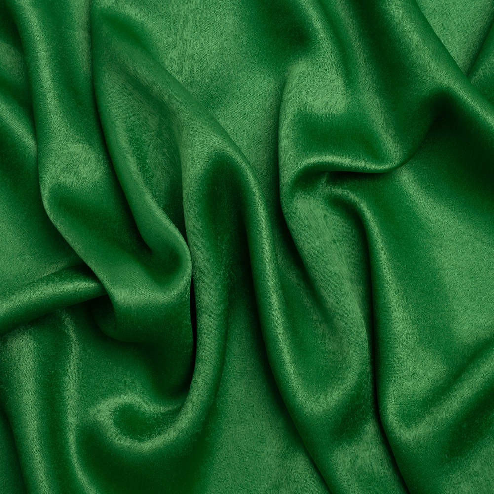 Washed Polyester Satin – Kelly Green – Designer Deadstock Washed Polyester Satin – Kelly Green – Designer Deadstock