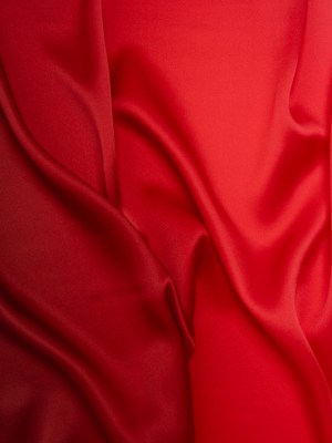 Silk Charmeuse Print 16MM, Made in Italy – Burgundy, Red and Pink Ombre Silk Charmeuse Print 16MM, Made in Italy – Burgundy, Red and Pink Ombre