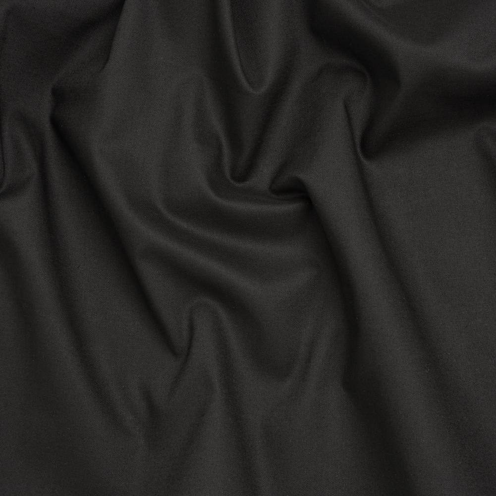 Sew Classic Solid Quilting Cotton Fabrics – Black Sew Classic Solid Quilting Cotton Fabrics – Black