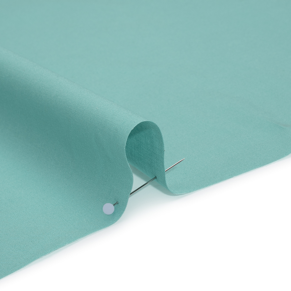 Sew Classic Solid Quilting Cotton Fabrics - Spray Green