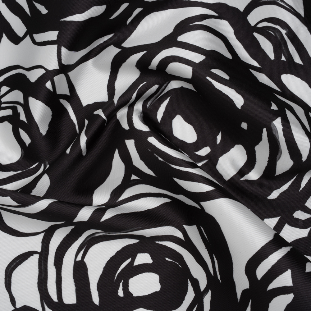 Polyester Mikado Twill Made in Italy – Black and White Ink Brush Roses Polyester Mikado Twill Made in Italy – Black and White Ink Brush Roses