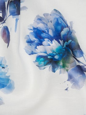 Medium Weight Linen Woven Print – Wisteria Blue on White Wild Roses Medium Weight Linen Woven Print – Wisteria Blue on White Wild Roses