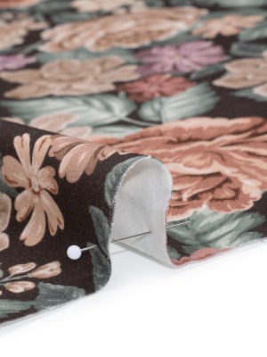 Brushed Cotton Woven – Light Pink, Soft Green and Black Flower Garden – Mood Exclusive Soft Bloom Print Brushed Cotton Woven – Light Pink, Soft Green and Black Flower Garden – Mood Exclusive Soft Bloom Print