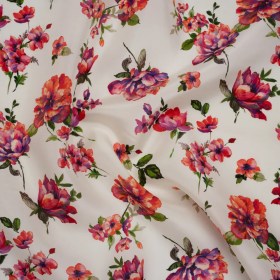 China Silk/Silk Habotai Print Made in Italy – Pink, Ultramarine and Ivory Scattered Flowers – Deadstock China Silk/Silk Habotai Print Made in Italy – Pink, Ultramarine and Ivory Scattered Flowers – Deadstock