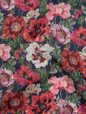 Liberty Fabrics Tana Lawn® – Poppy Amelie Dark Blue – Red, Green and Navy Poppy Flower Field Liberty Fabrics Tana Lawn® – Poppy Amelie Dark Blue – Red, Green and Navy Poppy Flower Field