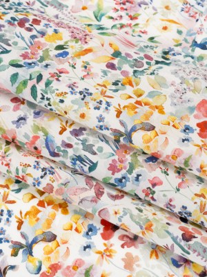 Liberty Fabrics Tana Lawn® – Felda Multi Bright – Red, Blue and Yellow Watercolor Flowers Liberty Fabrics Tana Lawn® – Felda Multi Bright – Red, Blue and Yellow Watercolor Flowers