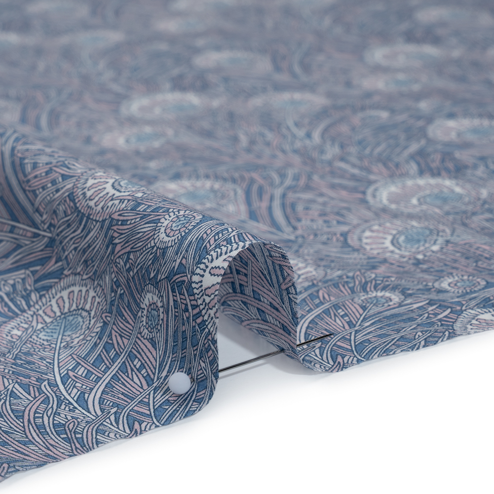 Liberty Fabrics Tana Lawn® – Queen Hera Multi Neutral – Gray and Blue Field of Feathers Liberty Fabrics Tana Lawn® – Queen Hera Multi Neutral – Gray and Blue Field of Feathers