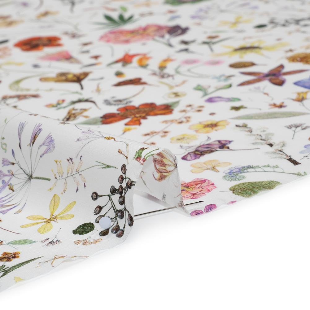 Liberty Fabrics Tana Lawn® – Floral Eve Multi Bright – Pink, Red and Green Scattered Plants and Flowers Liberty Fabrics Tana Lawn® – Floral Eve Multi Bright – Pink, Red and Green Scattered Plants and Flowers