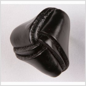 Black Leather Button – 36L/23mm Black Leather Button – 36L/23mm
