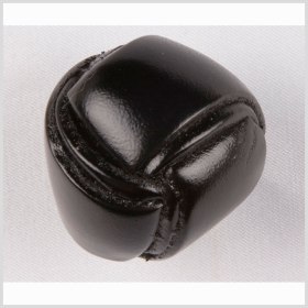 Black Leather Button – 24L/15mm Black Leather Button – 24L/15mm