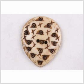 Natural Bone Carved Oval 2-Hole Button – 54L/34mm Natural Bone Carved Oval 2-Hole Button – 54L/34mm
