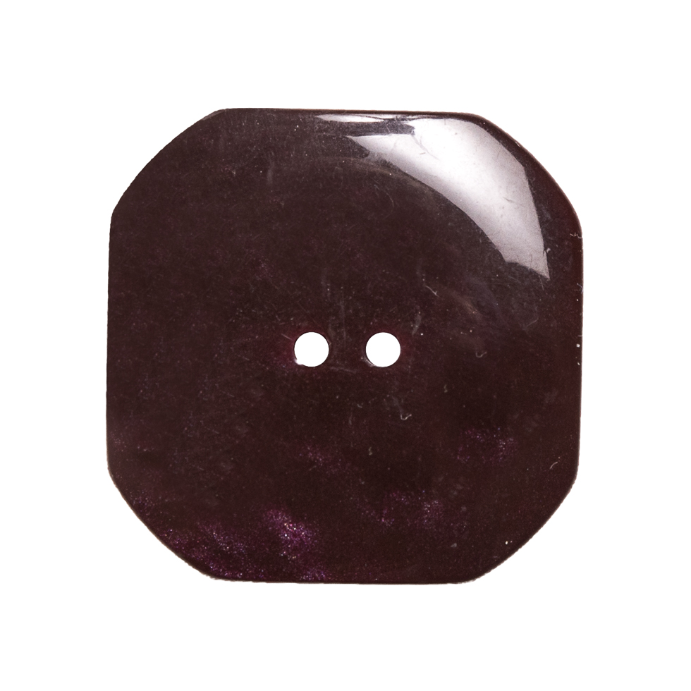Italian Purple Plastic Button – 44L/28mm Italian Purple Plastic Button – 44L/28mm