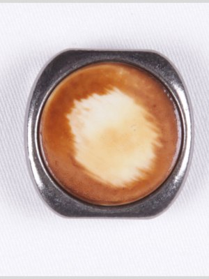 Titan Beige Metal Button – 32L/20mm Titan Beige Metal Button – 32L/20mm