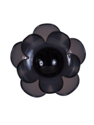 Italian Black Floral Shank-Back Button – 40L/25.5mm Italian Black Floral Shank-Back Button – 40L/25.5mm