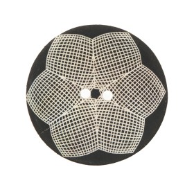 Italian Black and White Floral Printed Mother Of Pearl Button – 44L/28mm Italian Black and White Floral Printed Mother Of Pearl Button – 44L/28mm