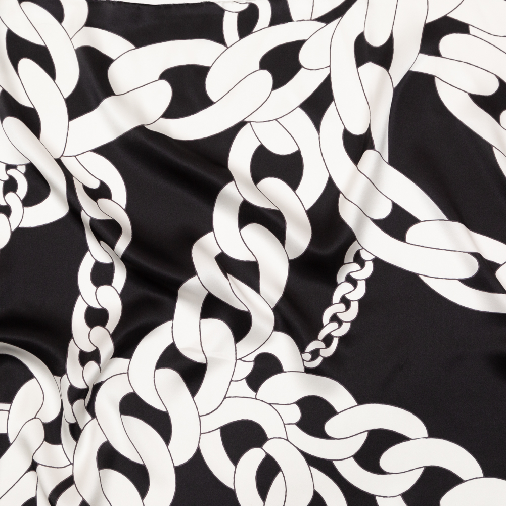 Mood Exclusive Italian Black and White Large Chains Digitally Printed Silk Charmeuse Mood Exclusive Italian Black and White Large Chains Digitally Printed Silk Charmeuse