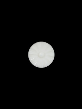 Italian Ivory Floral Nylon Button – 16L/10mm Italian Ivory Floral Nylon Button – 16L/10mm