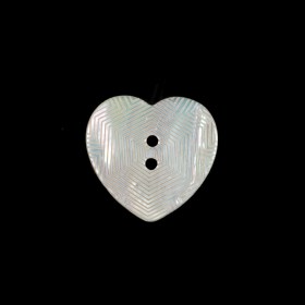 Italian Iridescent Heart-Shaped Shell Button – 32L/20mm Italian Iridescent Heart-Shaped Shell Button – 32L/20mm