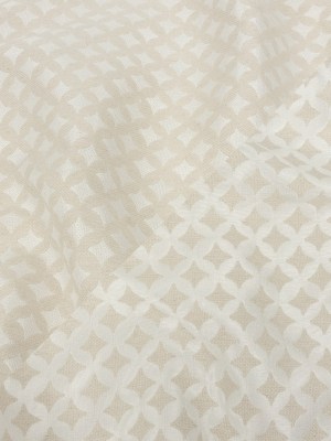 Ivory Quatrefoil Blended Polyester Jacquard Ivory Quatrefoil Blended Polyester Jacquard
